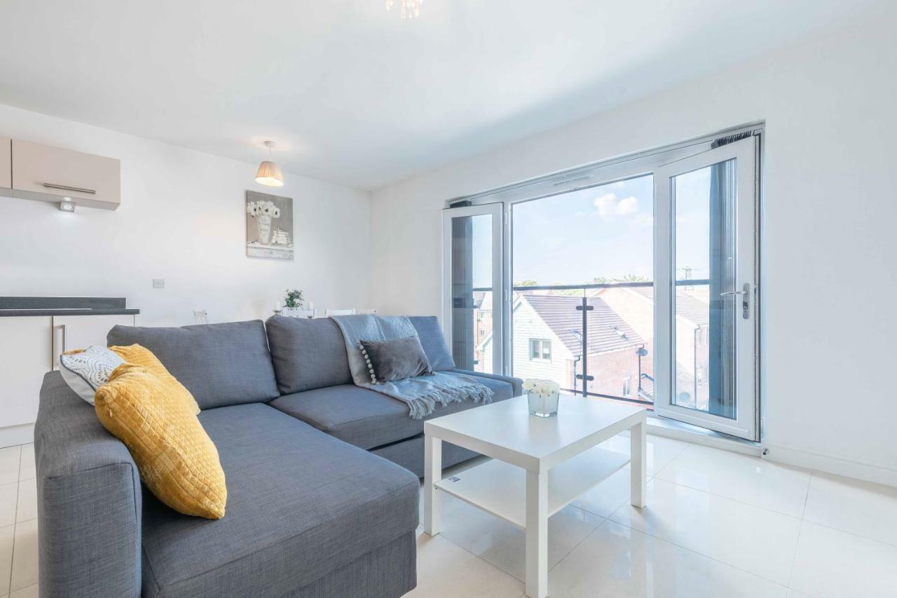 The Penthouse @ Waterside Grange Lejlighed Slough Eksteriør billede